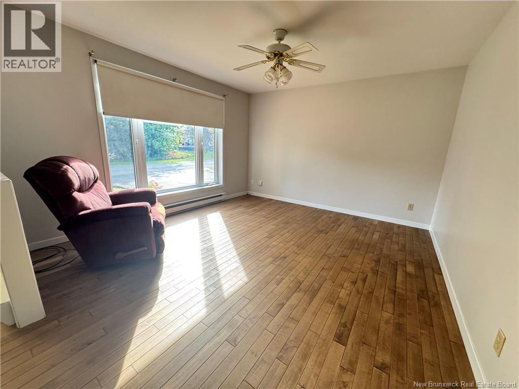 6 Rue Beaulieu, Saint-Quentin, New Brunswick  E8A 1A8 - Photo 10 - NB127231