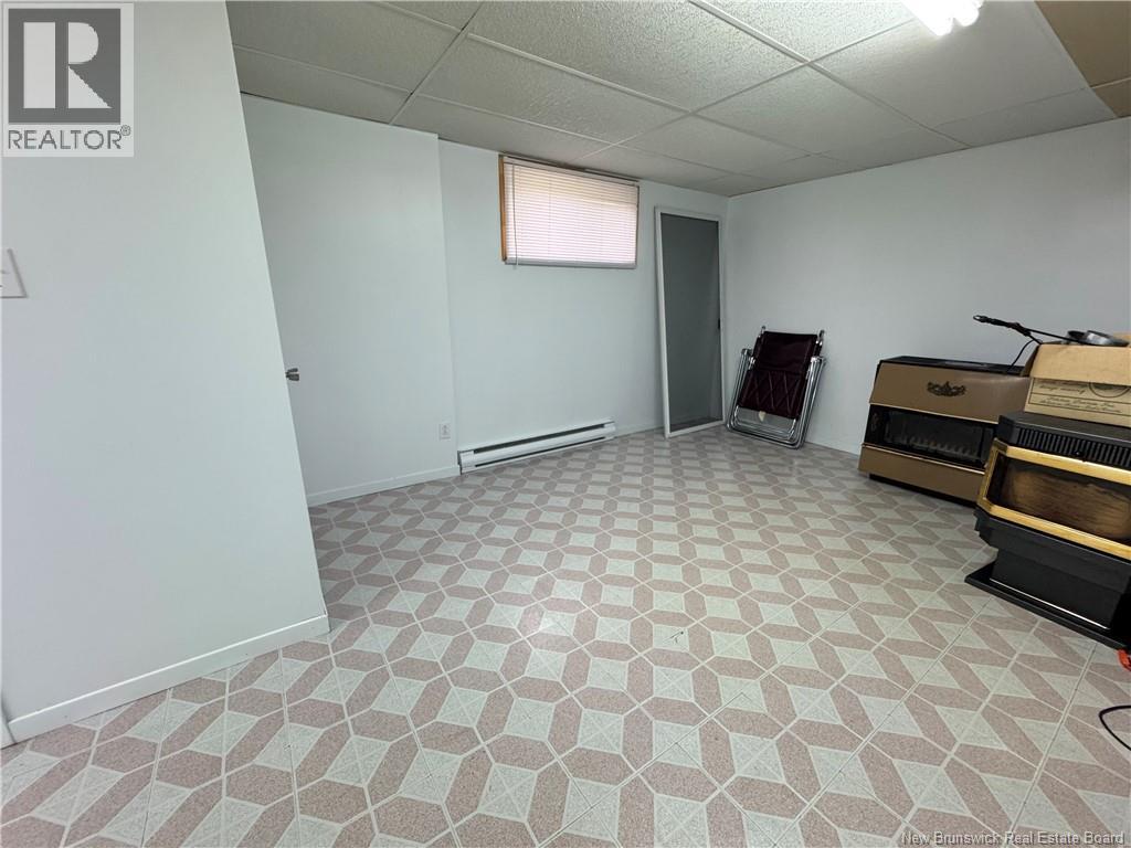 6 Rue Beaulieu, Saint-Quentin, New Brunswick  E8A 1A8 - Photo 30 - NB127231