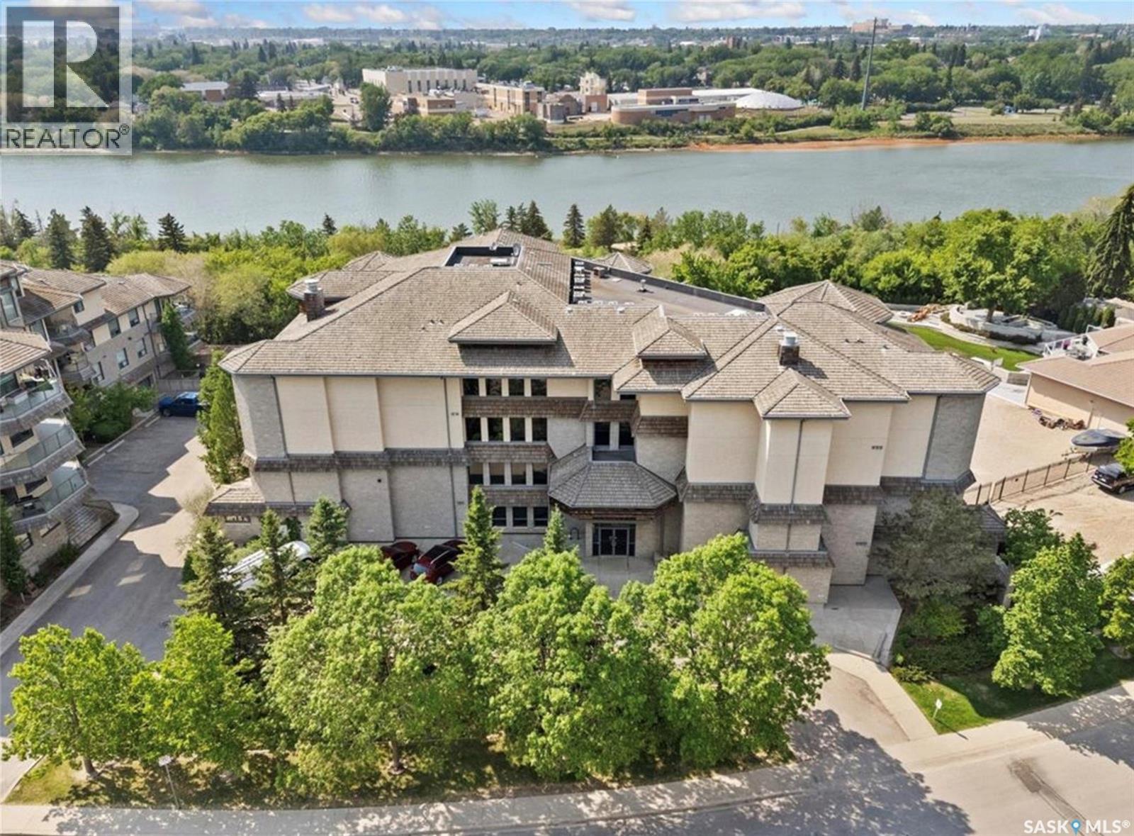 307 615 Saskatchewan CRESCENT W, Saskatoon, Saskatchewan