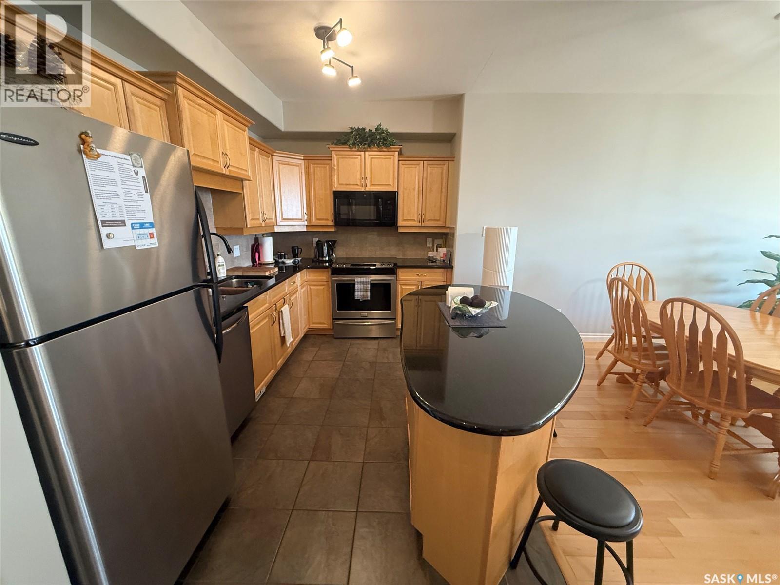 307 615 Saskatchewan Crescent W, Saskatoon, Saskatchewan  S7M 0A5 - Photo 3 - SK019098