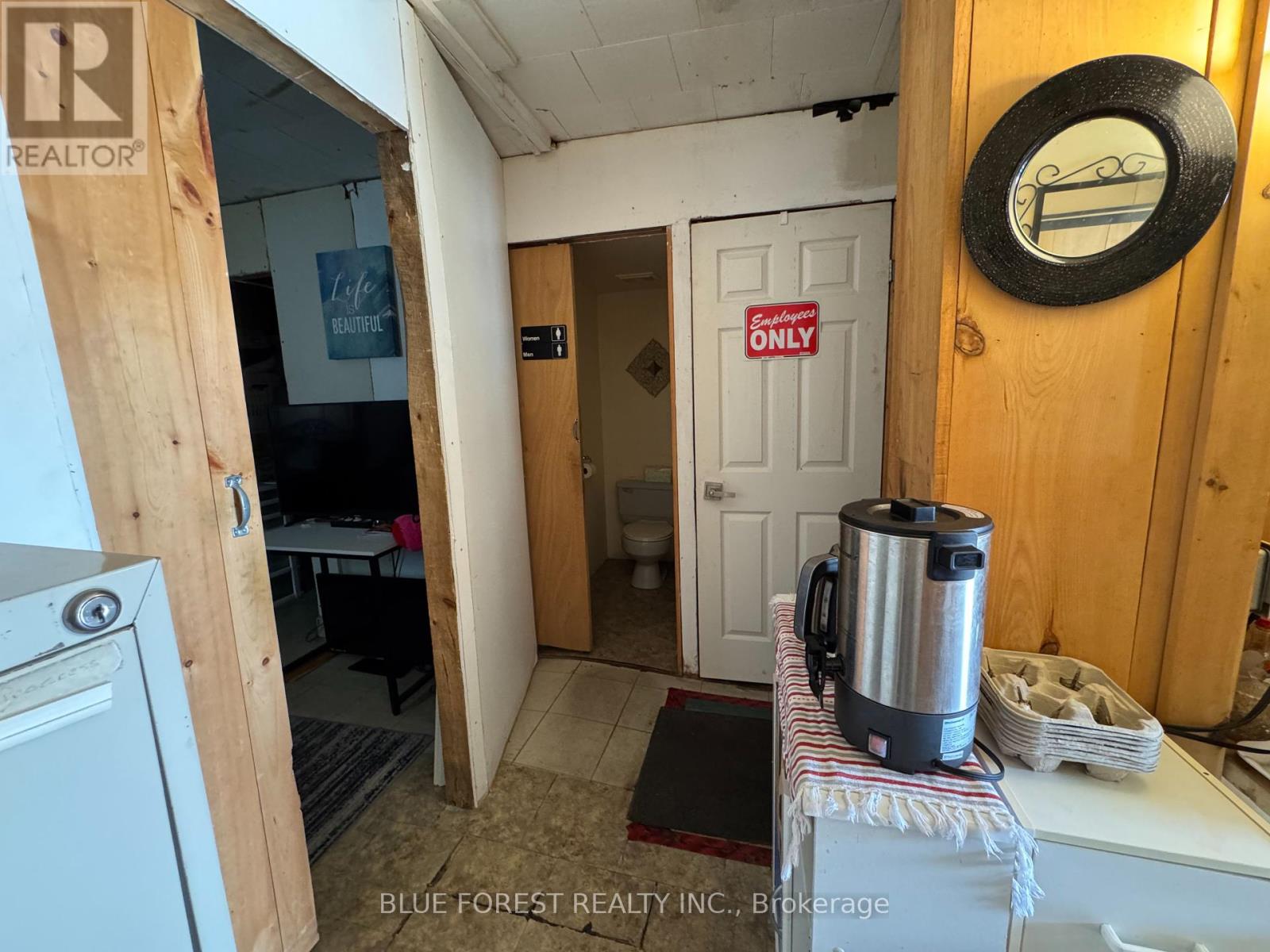 23 Wellington Street, Bayham, Ontario  N0J 1T0 - Photo 11 - X12421000