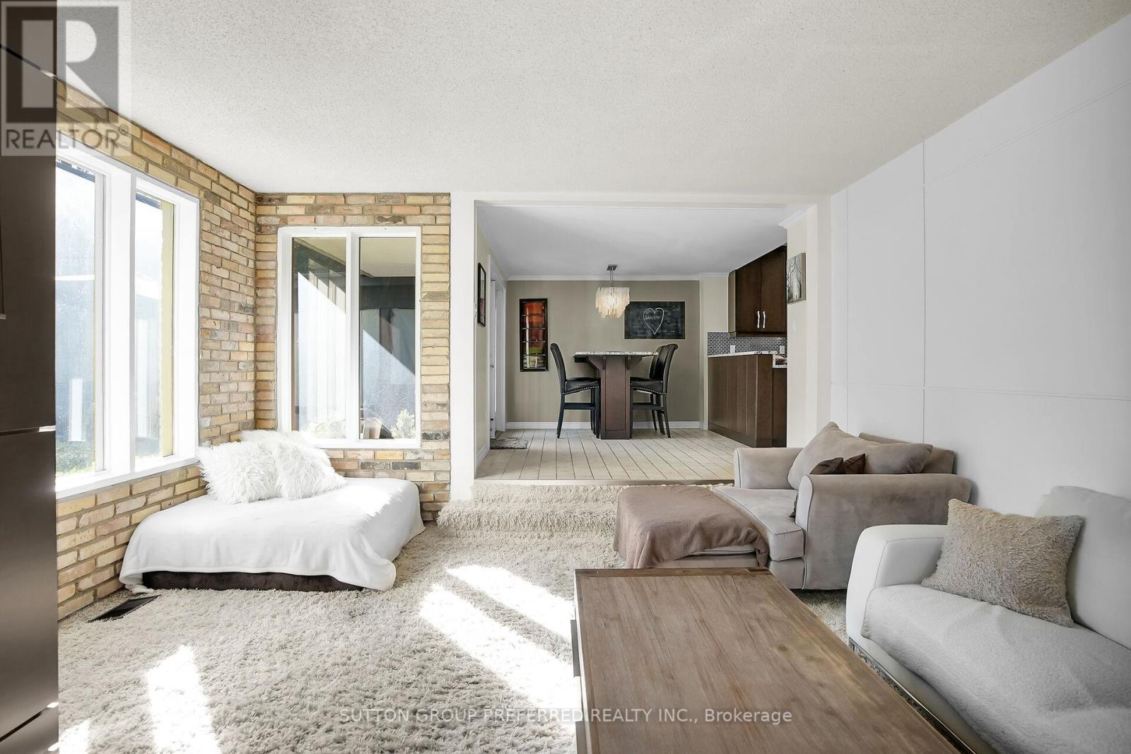 694 Colborne Street, London East, Ontario  N6A 3Z5 - Photo 17 - X12421057