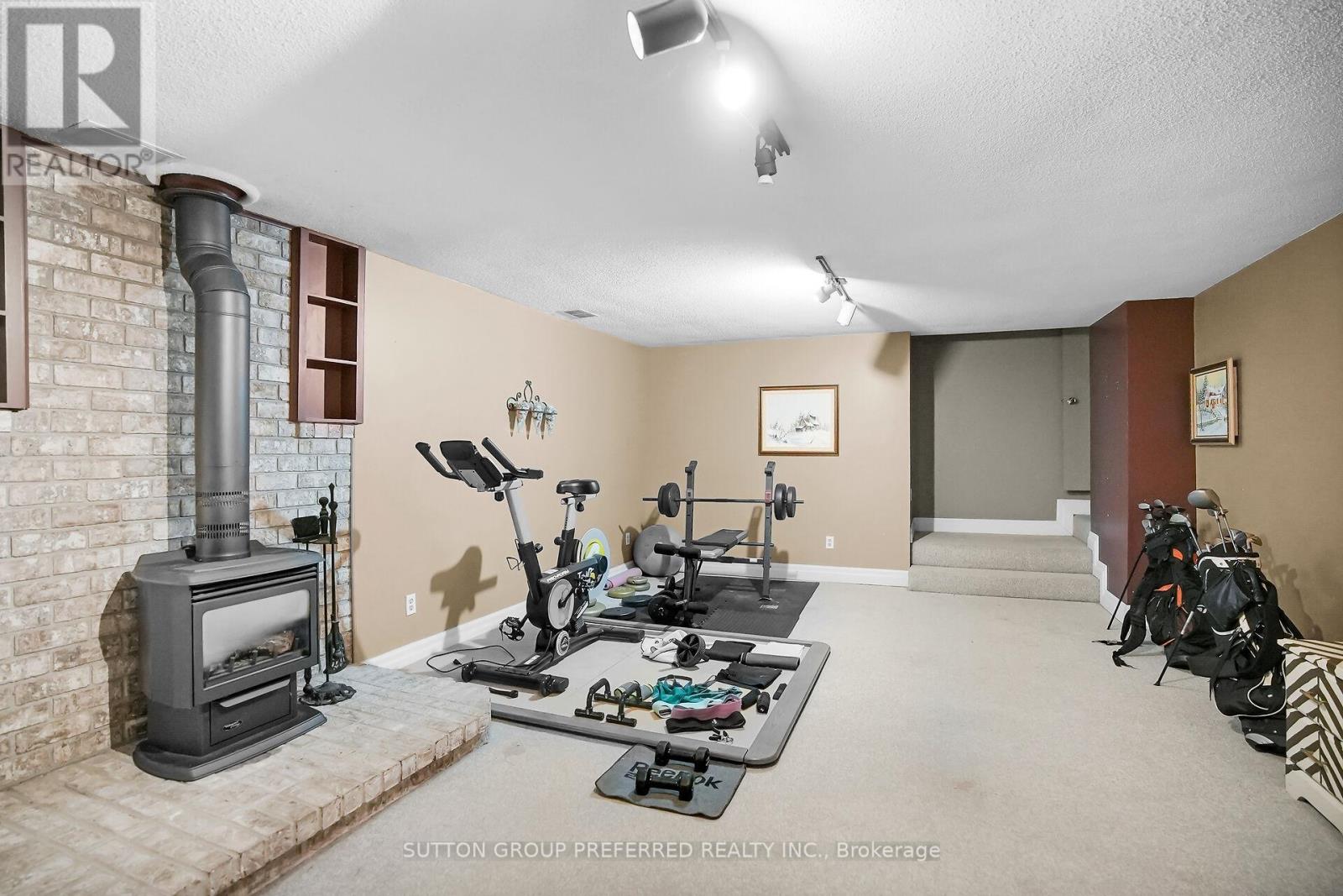 694 Colborne Street, London East, Ontario  N6A 3Z5 - Photo 30 - X12421057