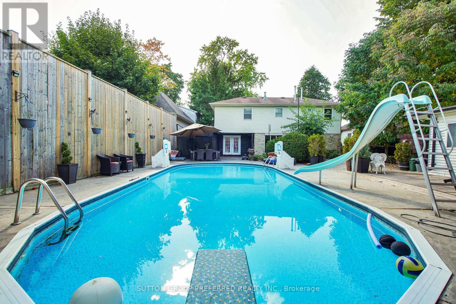 694 Colborne Street, London East, Ontario  N6A 3Z5 - Photo 34 - X12421057