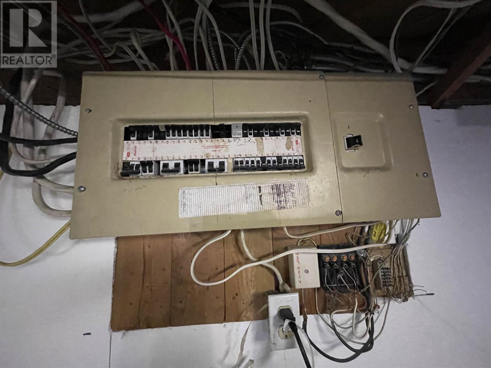 18808 Hwy 17, Oxdrift, Ontario  P0V 2J0 - Photo 32 - TB252004