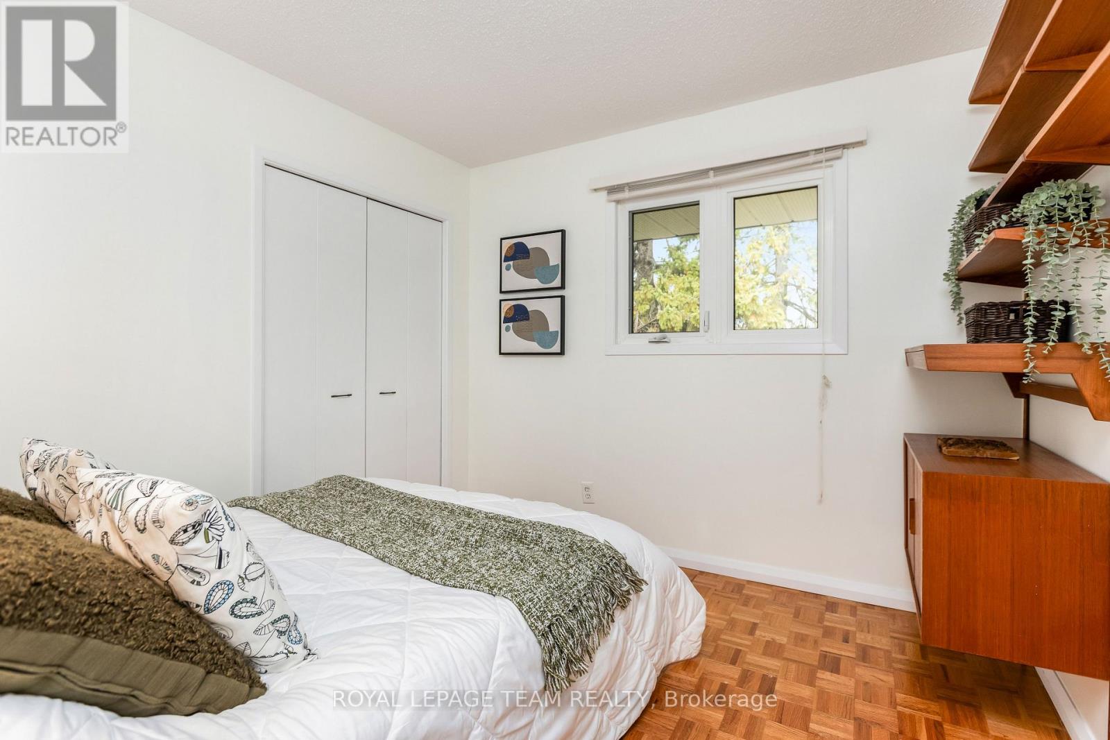12 Pellan Crescent, Ottawa, Ontario  K2K 1J5 - Photo 19 - X12421108
