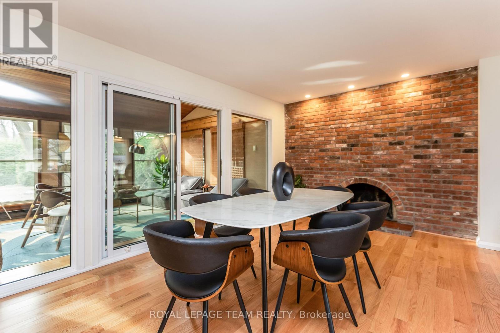 12 Pellan Crescent, Ottawa, Ontario  K2K 1J5 - Photo 6 - X12421108