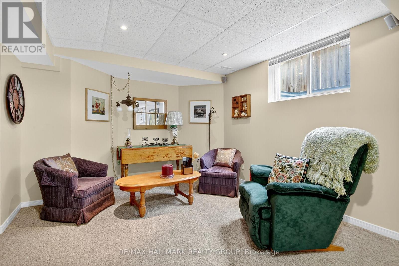 92 Stonemeadow Drive, Ottawa, Ontario  K2M 2M3 - Photo 18 - X12421172