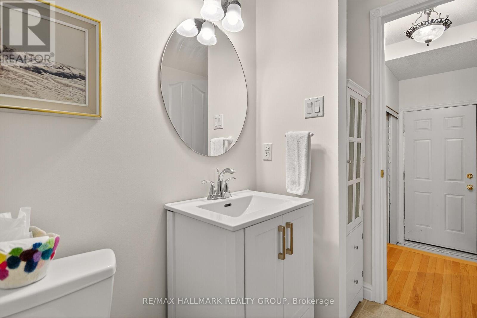 92 Stonemeadow Drive, Ottawa, Ontario  K2M 2M3 - Photo 19 - X12421172