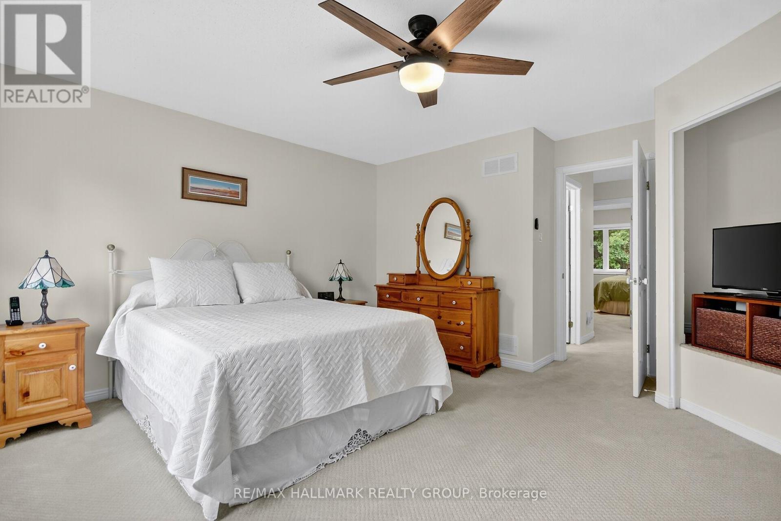92 Stonemeadow Drive, Ottawa, Ontario  K2M 2M3 - Photo 20 - X12421172