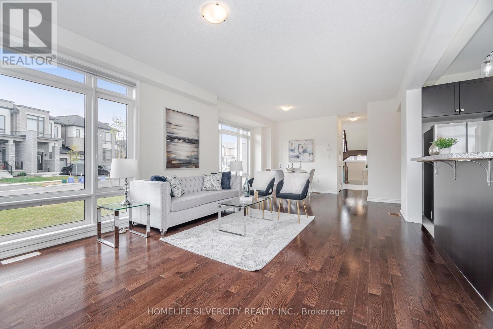 1 Armilia Place, Whitby, Ontario  L1P 0N9 - Photo 11 - E12417741