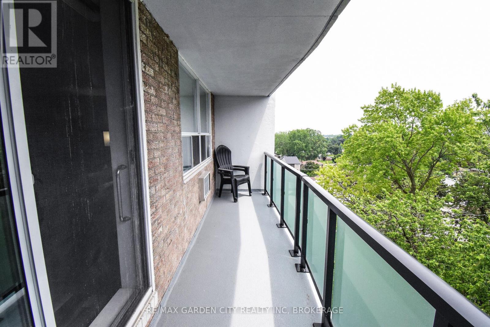811 - 359 Geneva Street, St. Catharines, Ontario  L2N 2G5 - Photo 15 - X12421037