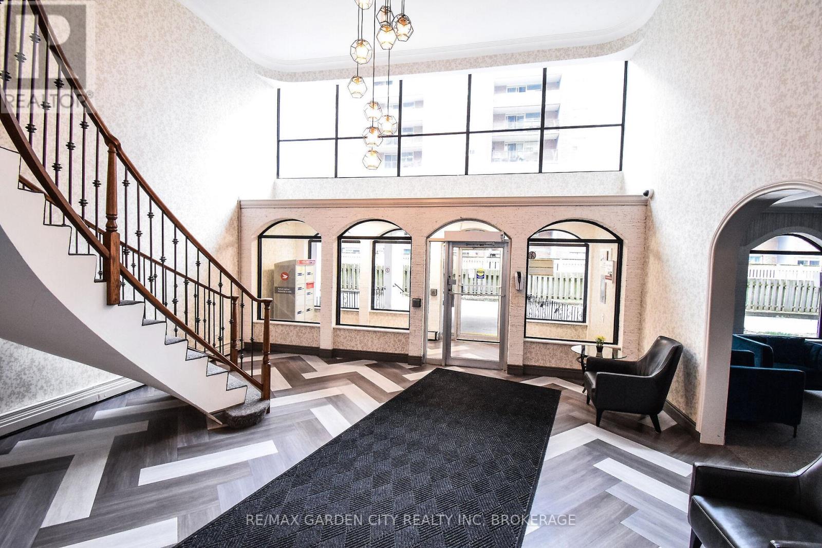 811 - 359 Geneva Street, St. Catharines, Ontario  L2N 2G5 - Photo 19 - X12421037