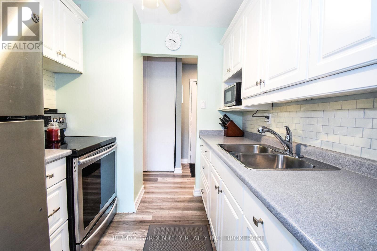 811 - 359 Geneva Street, St. Catharines, Ontario  L2N 2G5 - Photo 7 - X12421037