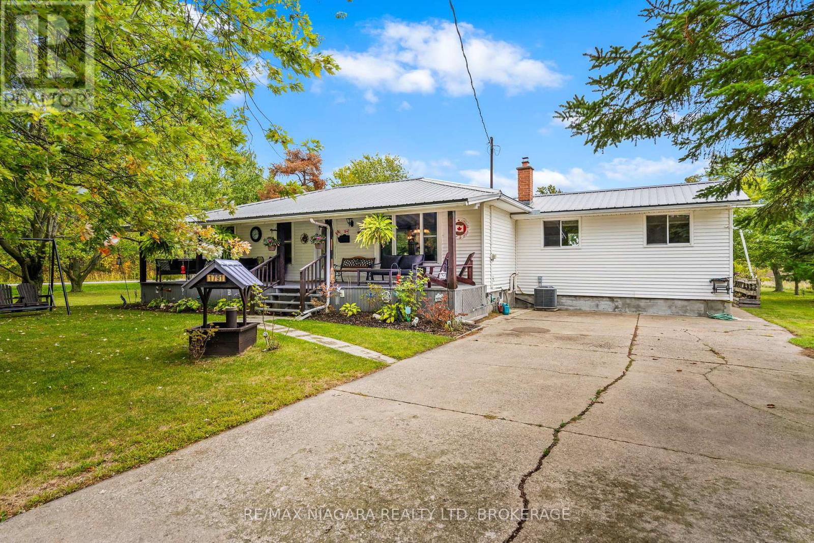 1791 Beamer Road, West Lincoln, Ontario  L0R 1Y0 - Photo 2 - X12421059