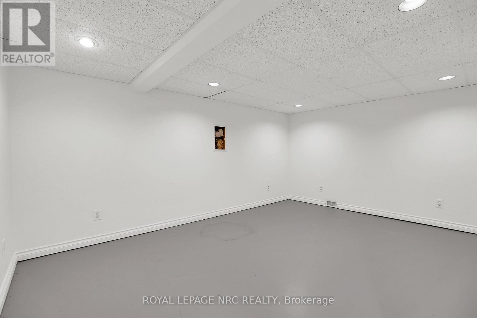 1 Rainbow Drive, St. Catharines, Ontario  L2M 7A2 - Photo 36 - X12421161