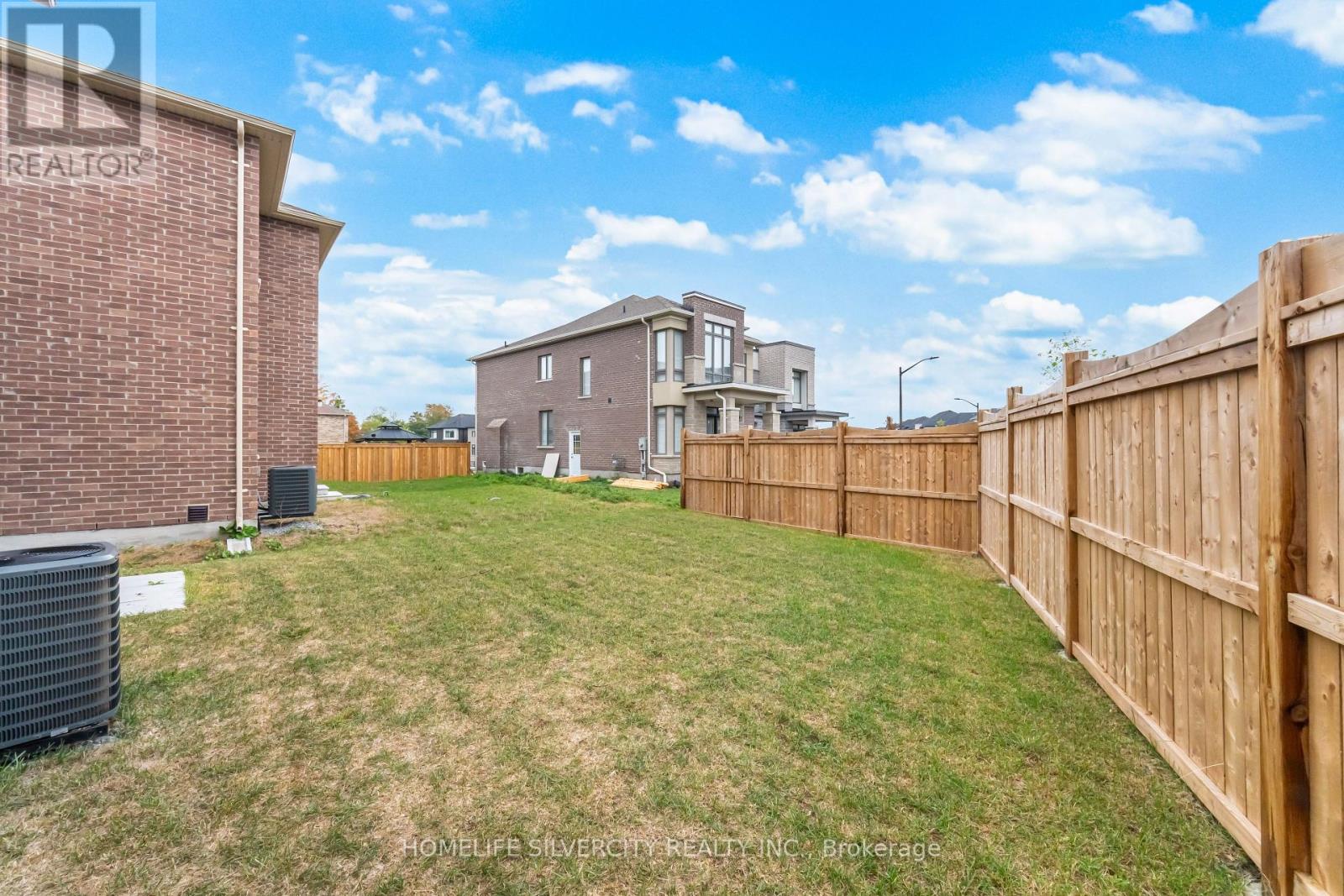 1 Armilia Place, Whitby, Ontario  L1P 0N9 - Photo 48 - E12417741