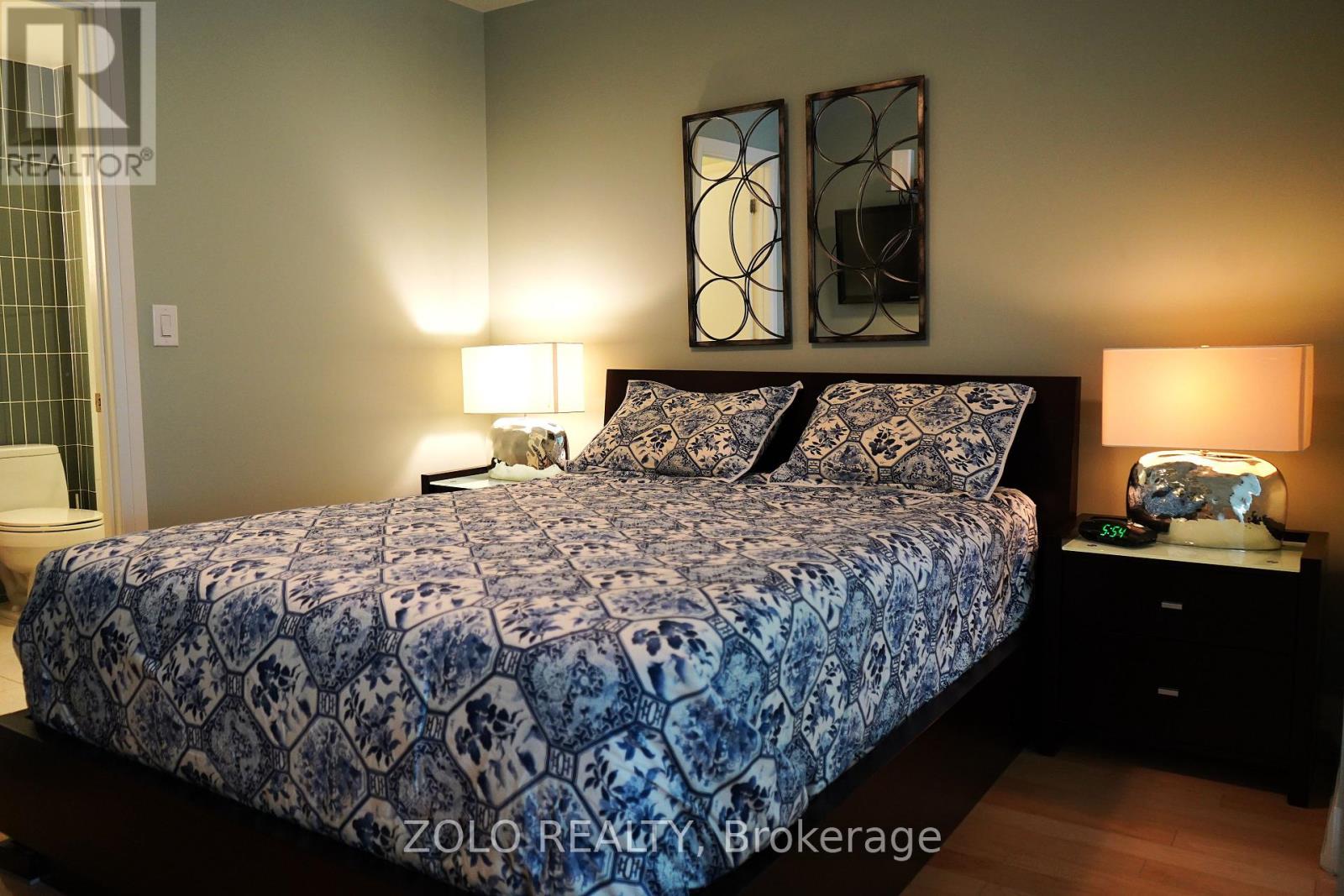 1205 - 80 John Street, Toronto, Ontario  M5V 3X4 - Photo 6 - C12388491
