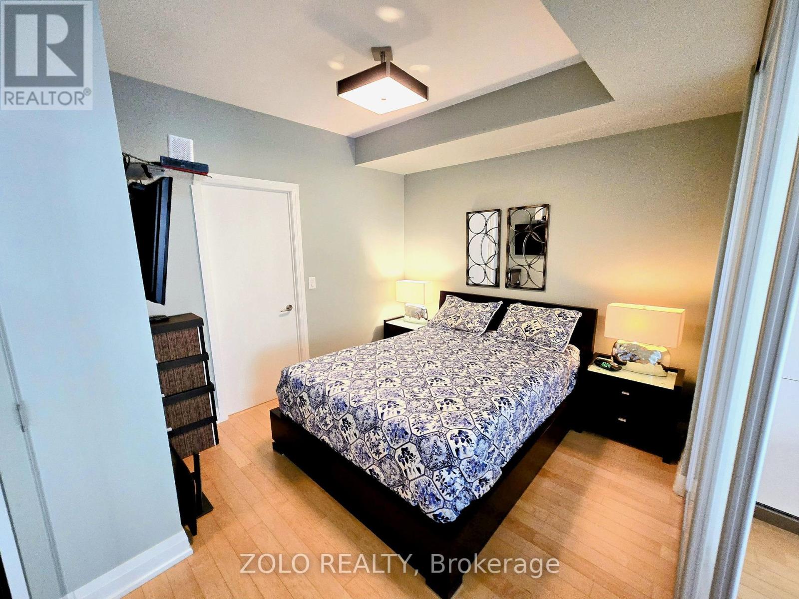 1205 - 80 John Street, Toronto, Ontario  M5V 3X4 - Photo 7 - C12388491