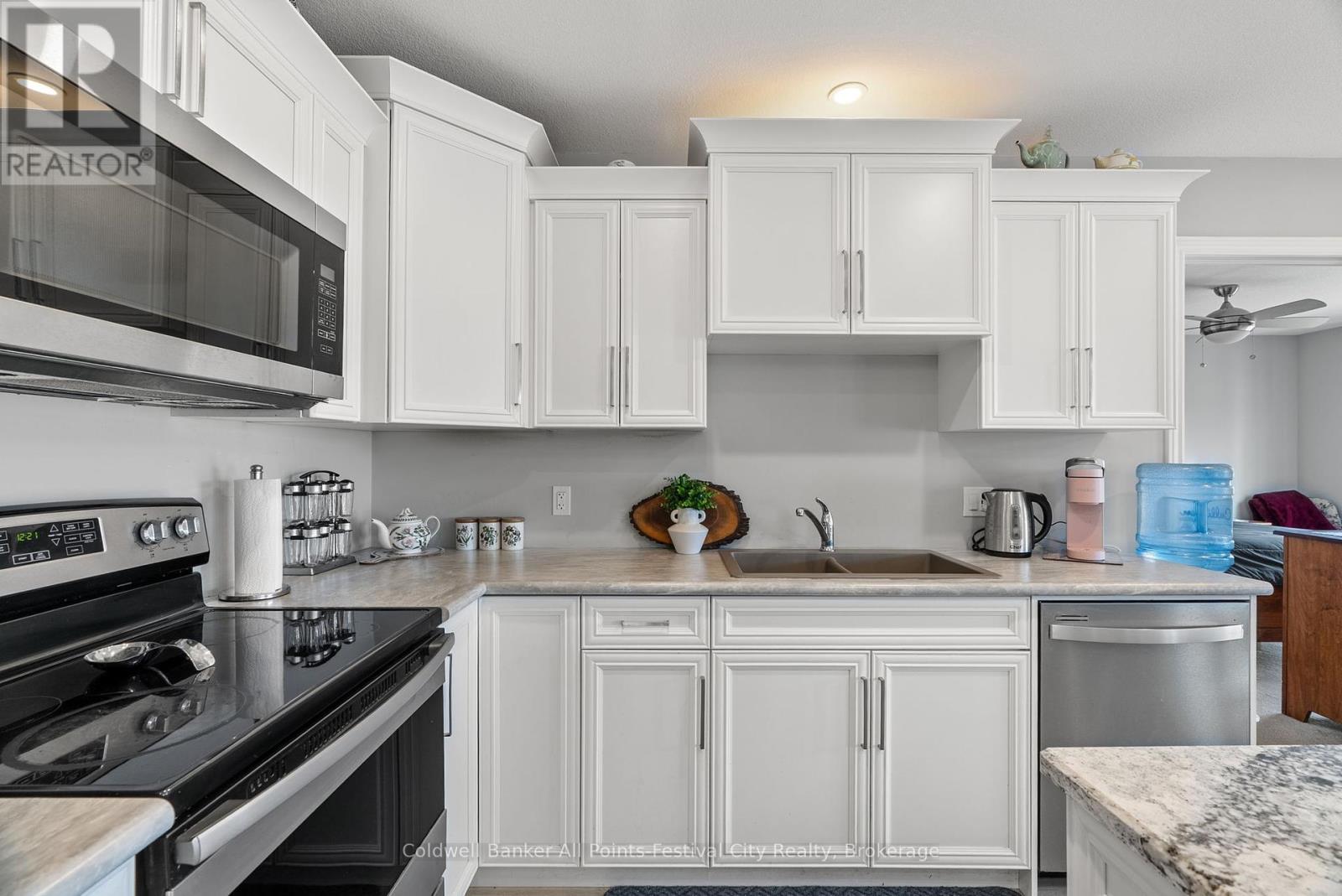 104 Huron Heights Drive, Ashfield-Colborne-Wawanosh, Ontario  N7A 0C1 - Photo 19 - X12421113