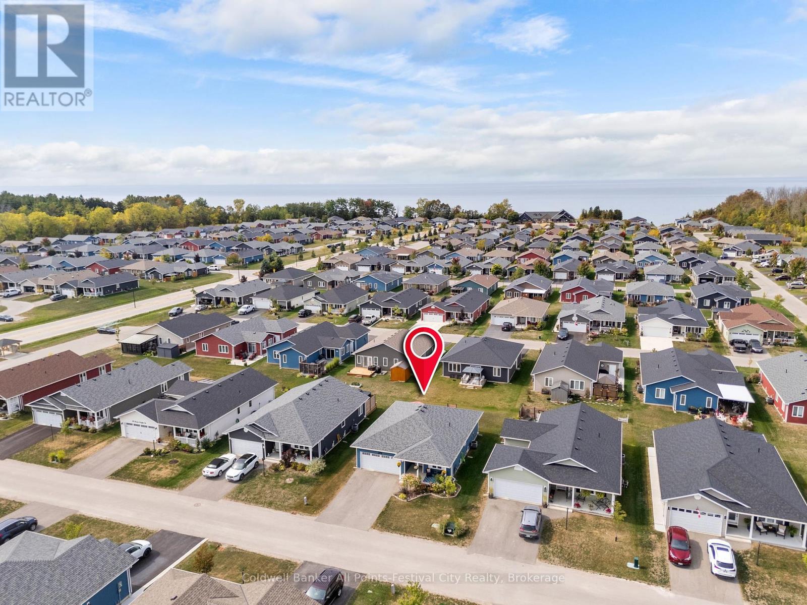 104 Huron Heights Drive, Ashfield-Colborne-Wawanosh, Ontario  N7A 0C1 - Photo 2 - X12421113