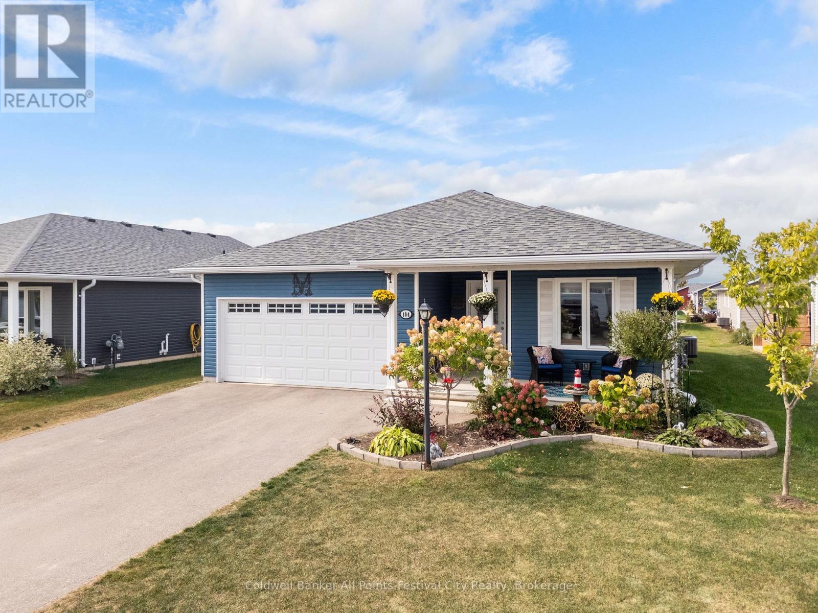 104 Huron Heights Drive, Ashfield-Colborne-Wawanosh, Ontario  N7A 0C1 - Photo 4 - X12421113