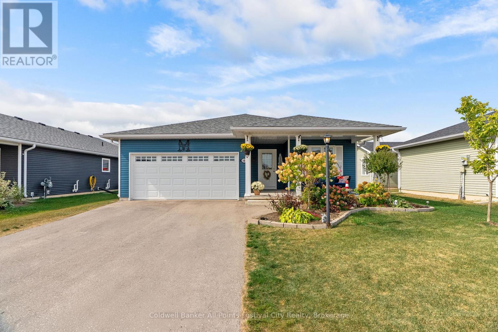 104 Huron Heights Drive, Ashfield-Colborne-Wawanosh, Ontario  N7A 0C1 - Photo 6 - X12421113
