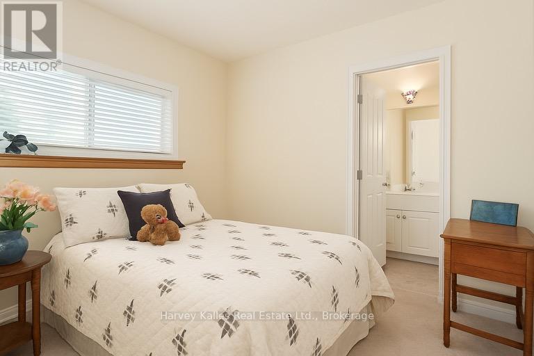 1039 Gordon St Street, Muskoka Lakes (Medora), Ontario  P0C 1A0 - Photo 18 - X12421155