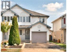 21 WHITTAKER Crescent, cambridge, Ontario