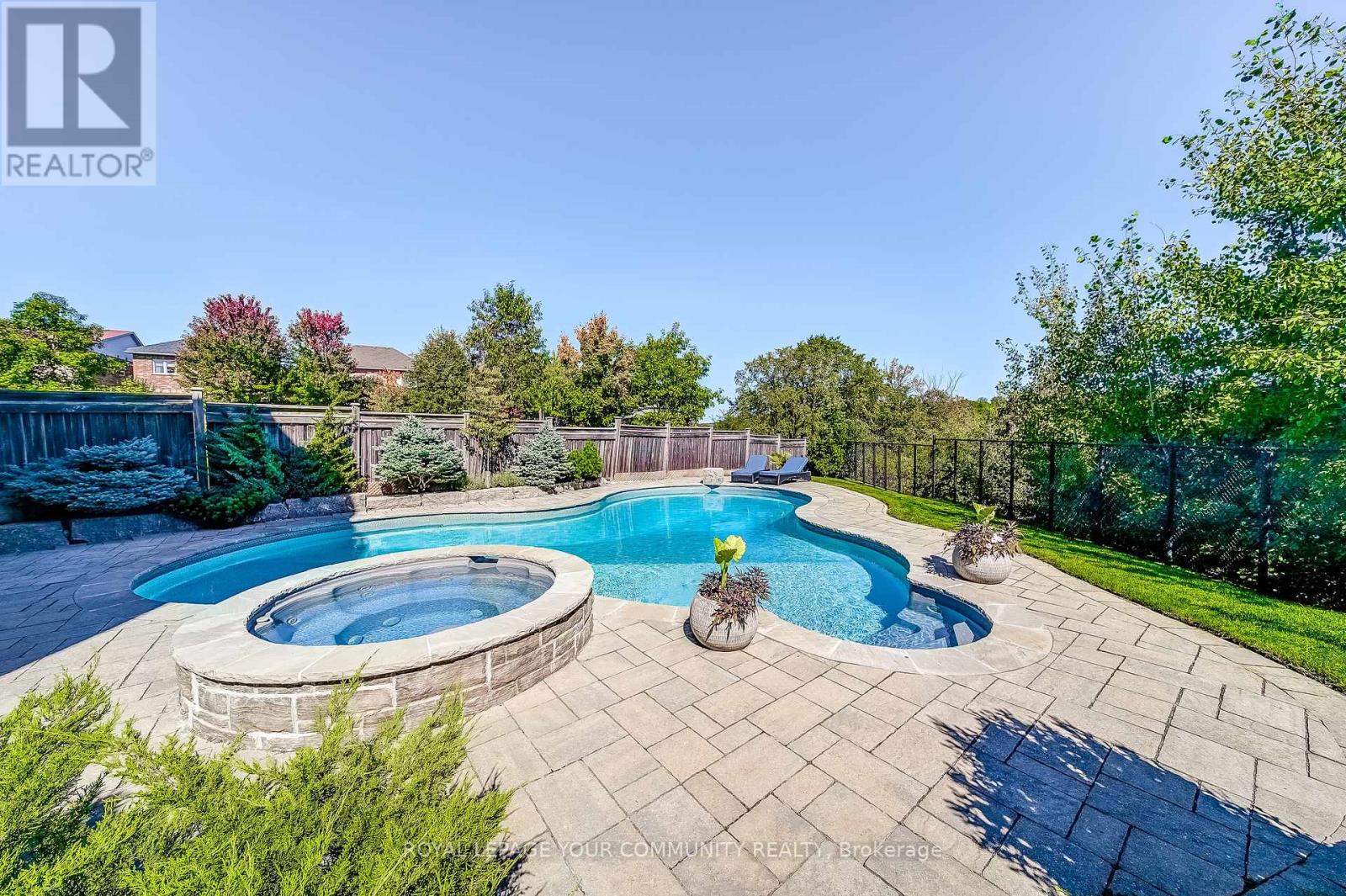 145 Tonner Crescent, Aurora, Ontario  L4G 0G8 - Photo 40 - N12417385