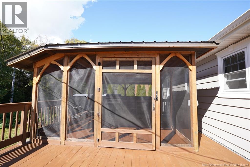 1961 Craig Avenue, Bathurst, New Brunswick  E2A 4Y1 - Photo 26 - NB126914