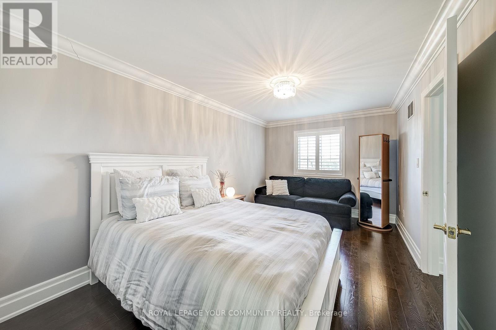 145 Tonner Crescent, Aurora, Ontario  L4G 0G8 - Photo 30 - N12417385