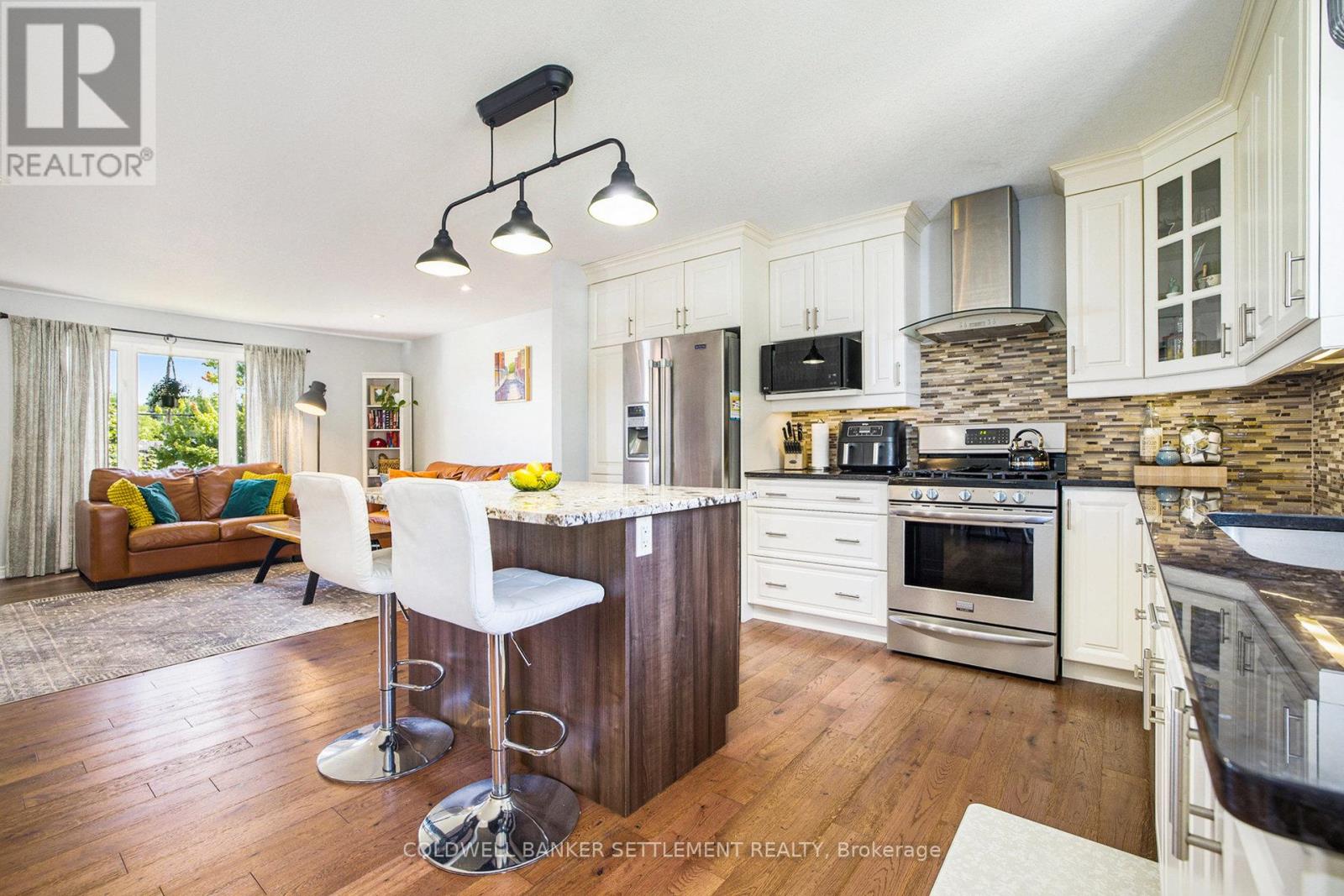 14 Mcdonald Street, Smiths Falls, Ontario  K7A 1L1 - Photo 8 - X12421139