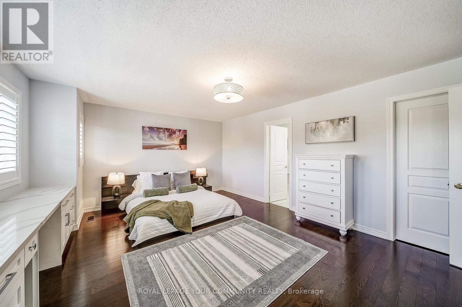 145 Tonner Crescent, Aurora, Ontario  L4G 0G8 - Photo 28 - N12417385