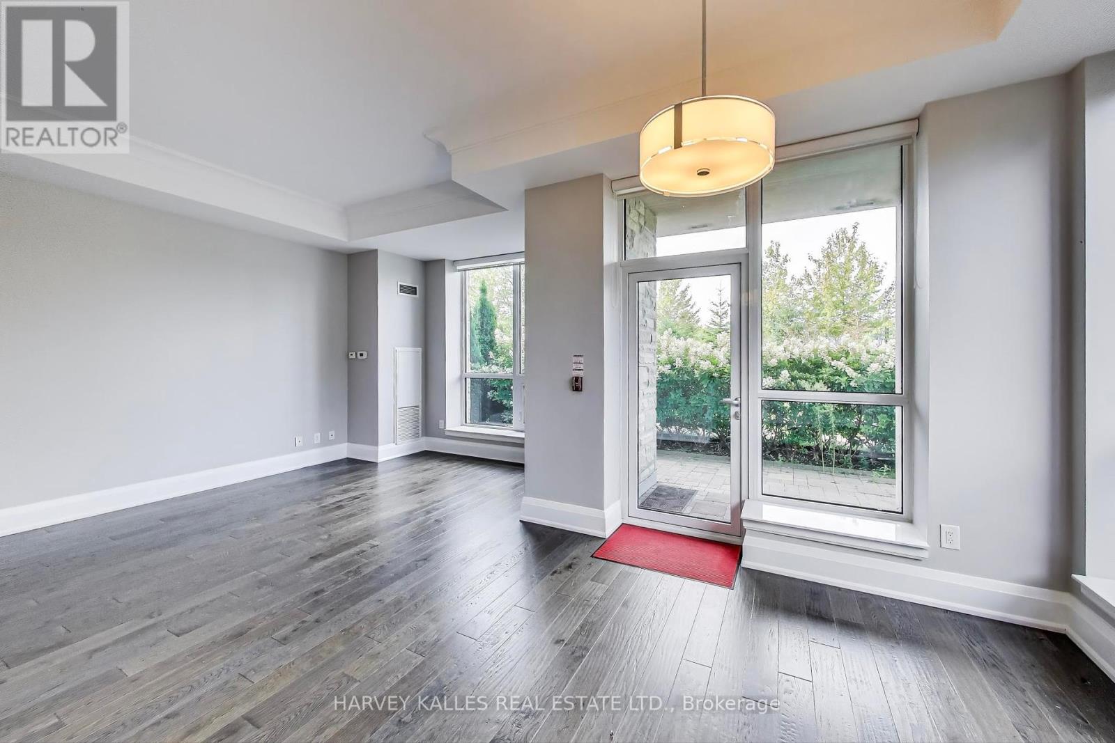 212 - 9 Stollery Pond Crescent, Markham (Devil's Elbow), Ontario  L6C 0Y1 - Photo 10 - N12420964