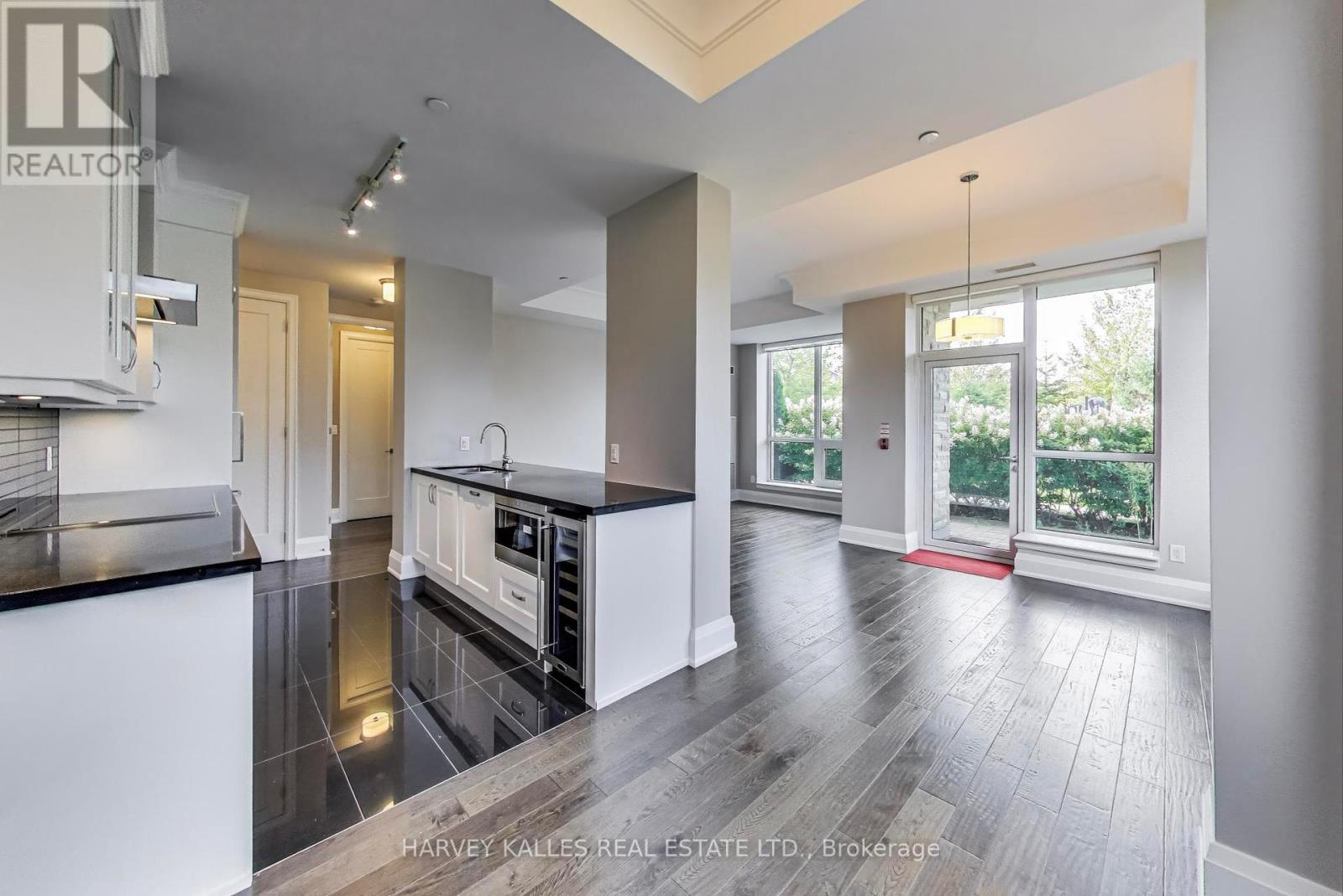 212 - 9 Stollery Pond Crescent, Markham (Devil's Elbow), Ontario  L6C 0Y1 - Photo 14 - N12420964