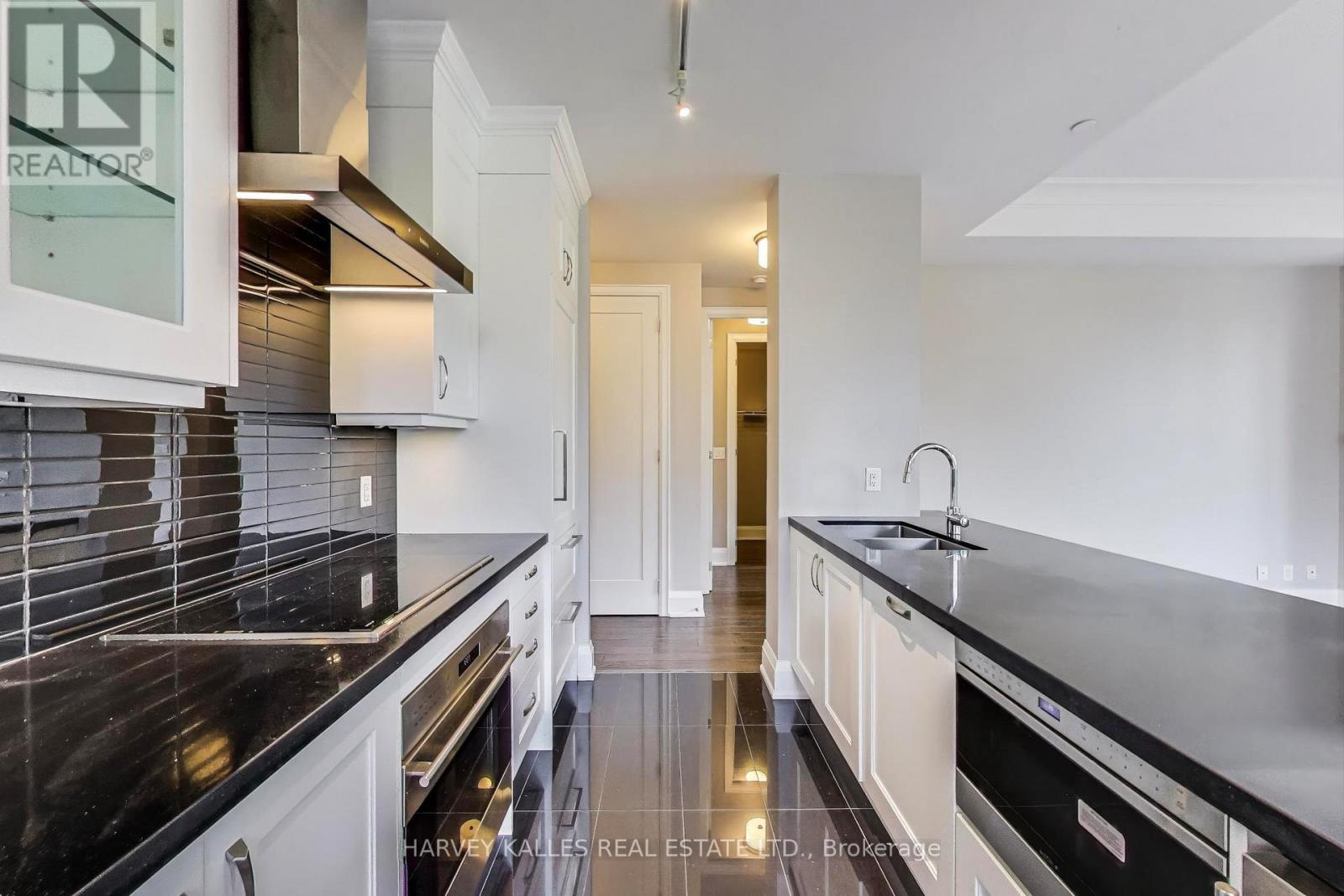 212 - 9 Stollery Pond Crescent, Markham (Devil's Elbow), Ontario  L6C 0Y1 - Photo 16 - N12420964