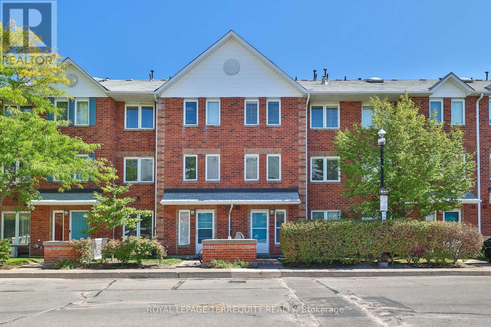 105 - 900 Steeles Avenue W, Vaughan, Ontario  L4J 8C2 - Photo 1 - N12420966