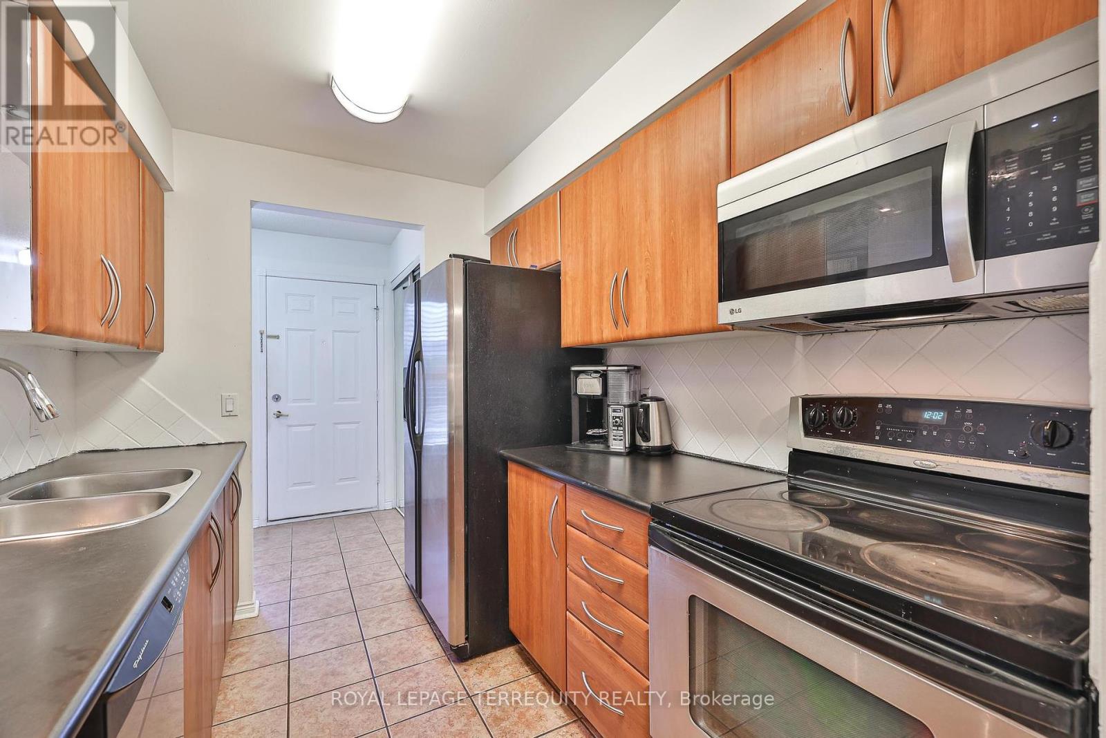 105 - 900 Steeles Avenue W, Vaughan, Ontario  L4J 8C2 - Photo 18 - N12420966