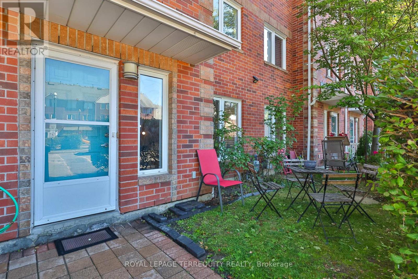 105 - 900 Steeles Avenue W, Vaughan, Ontario  L4J 8C2 - Photo 4 - N12420966