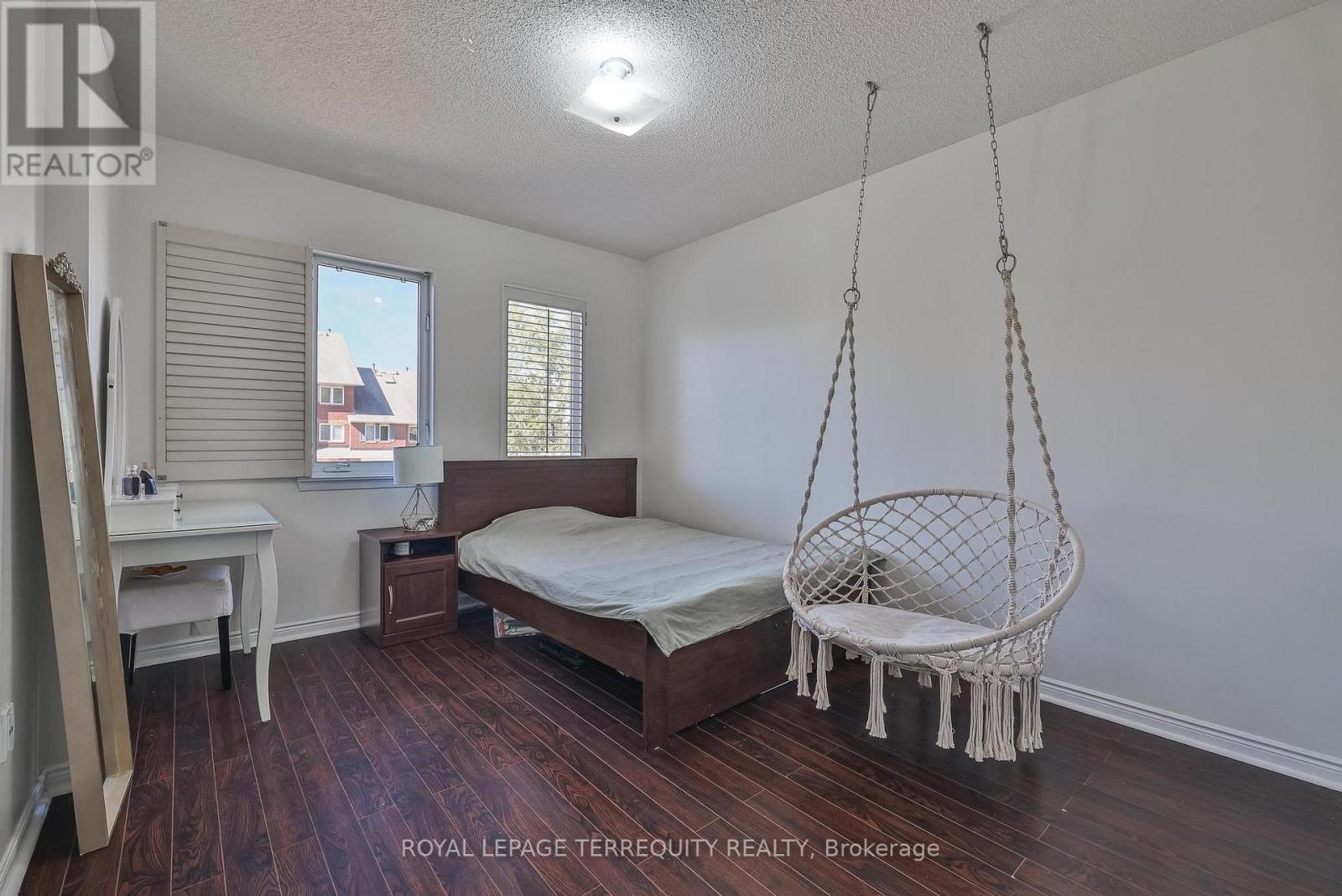 105 - 900 Steeles Avenue W, Vaughan, Ontario  L4J 8C2 - Photo 42 - N12420966