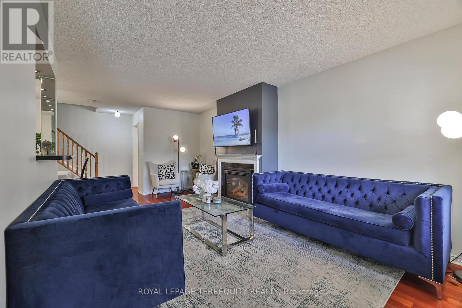 105 - 900 Steeles Avenue W, Vaughan, Ontario  L4J 8C2 - Photo 8 - N12420966