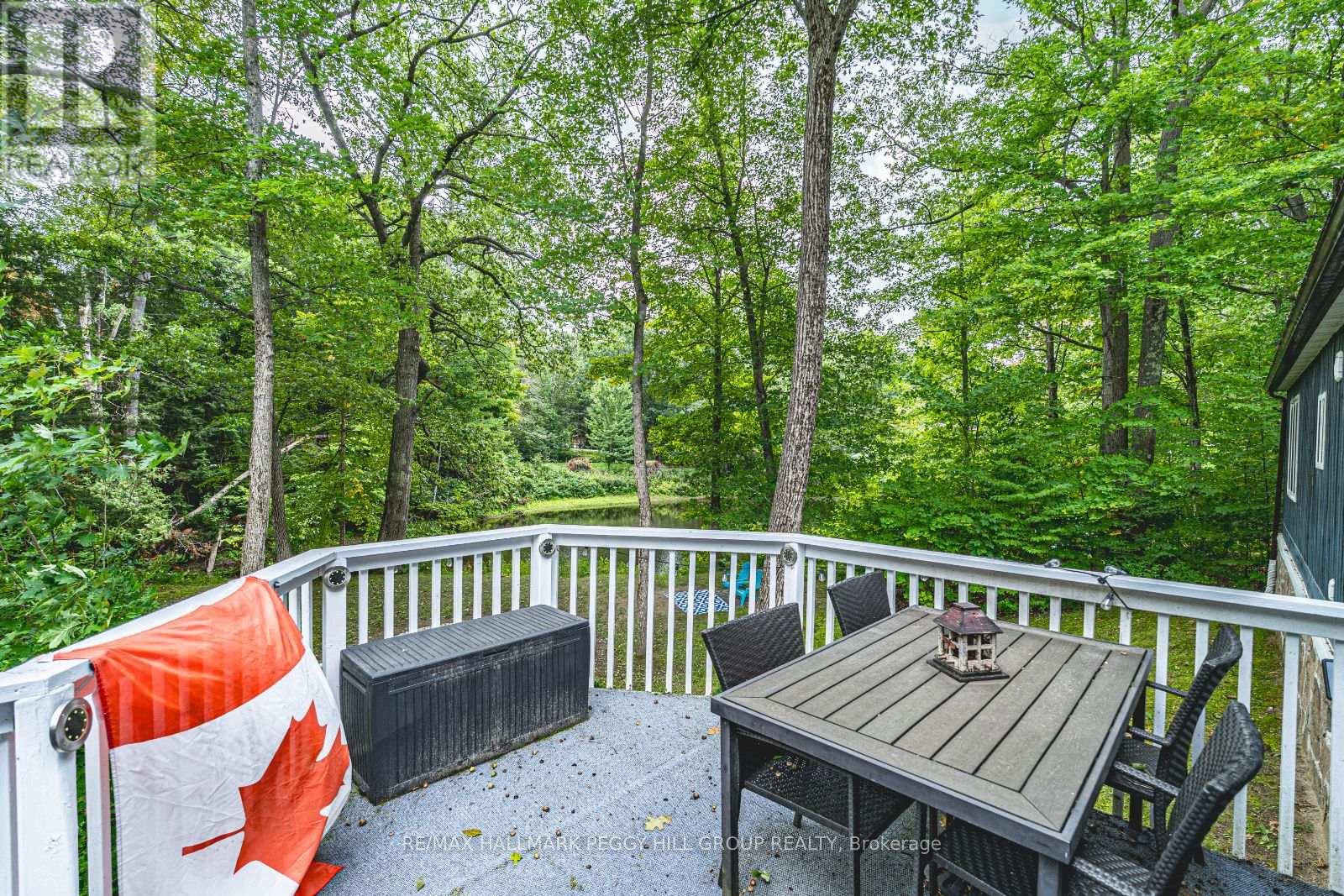 7498 Island Crescent, Ramara, Ontario  L0K 2B0 - Photo 9 - S12420969