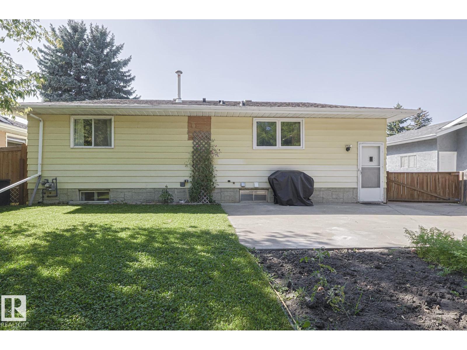 3135 74 St Nw, Edmonton, Alberta  T6K 1J7 - Photo 56 - E4459035