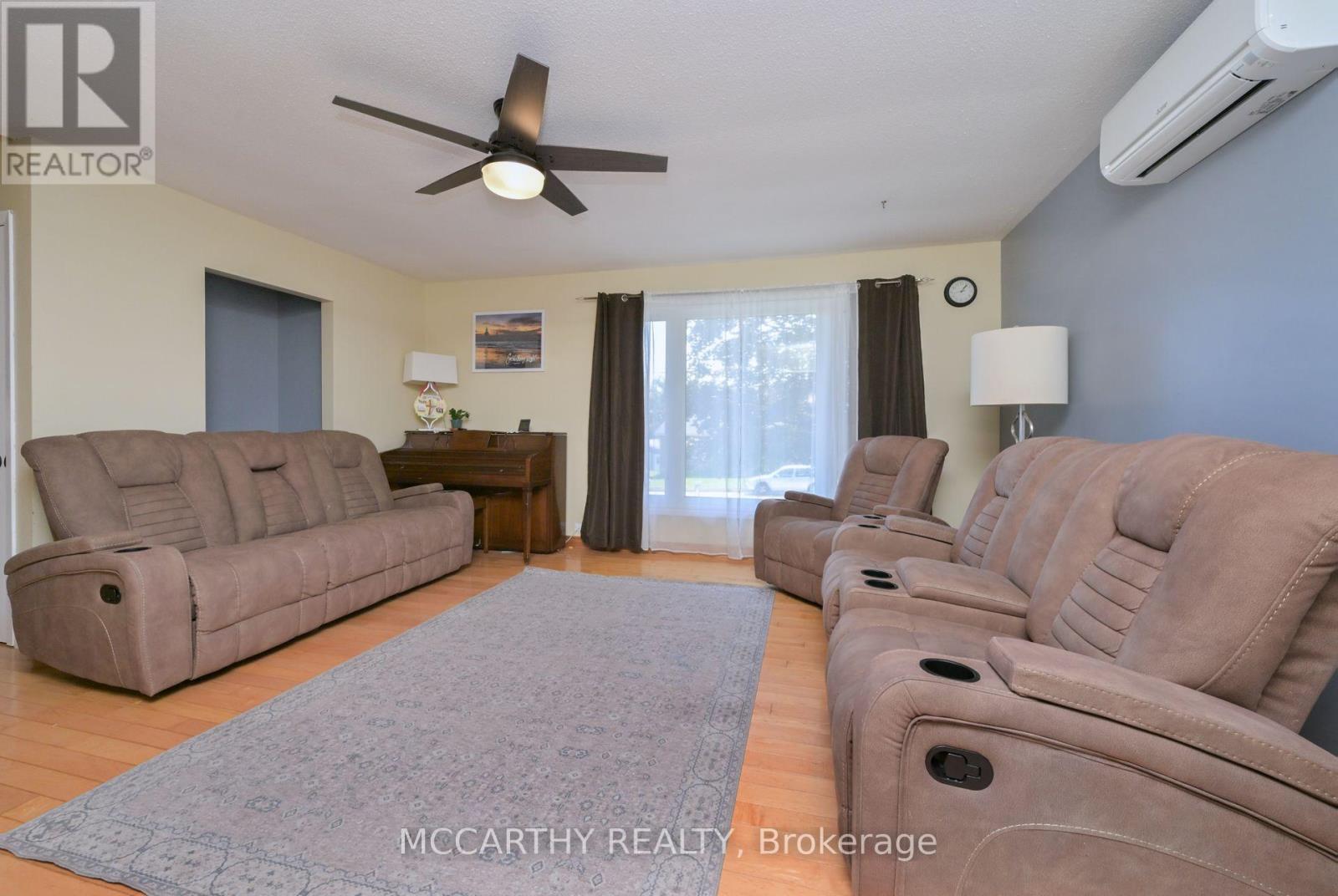130 Franklyn Street, Shelburne, Ontario  L9V 2Y3 - Photo 11 - X12394204