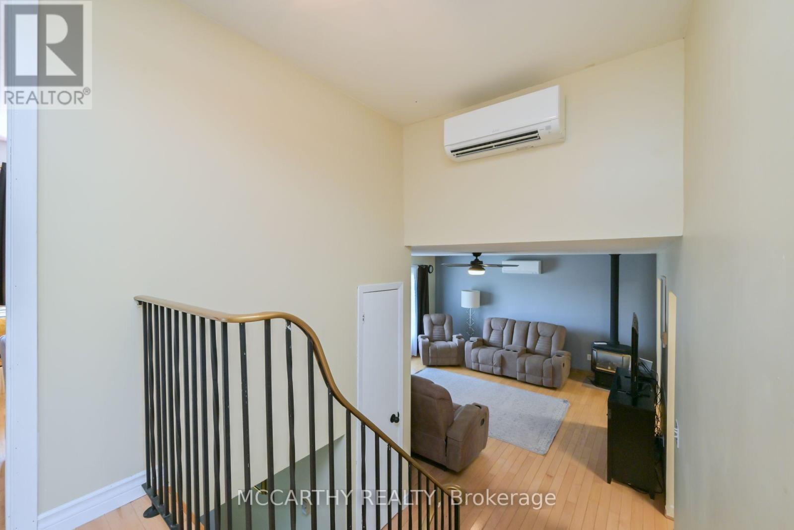 130 Franklyn Street, Shelburne, Ontario  L9V 2Y3 - Photo 13 - X12394204