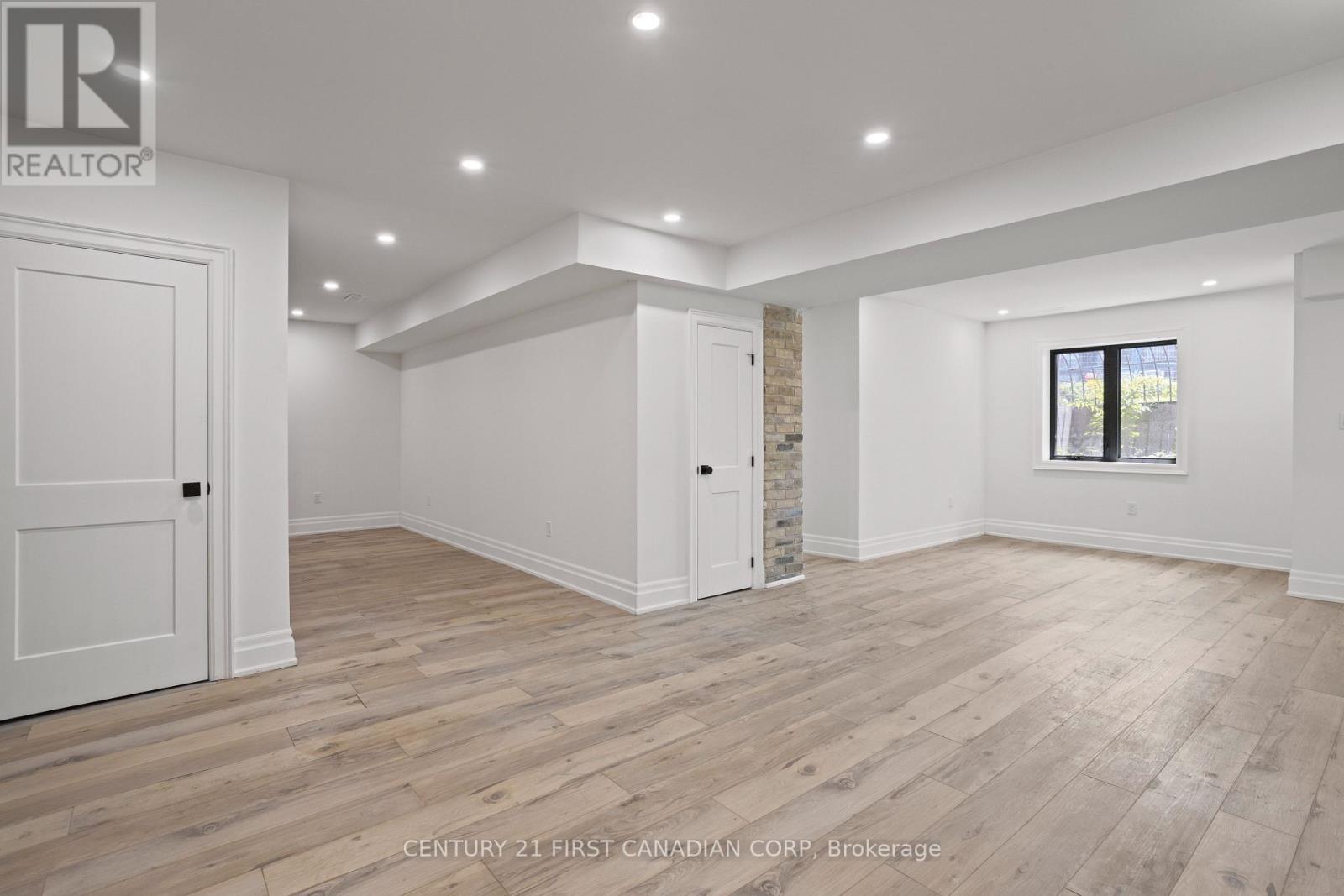 753 Richmond Street, London East, Ontario  N6A 3H4 - Photo 10 - X12297002