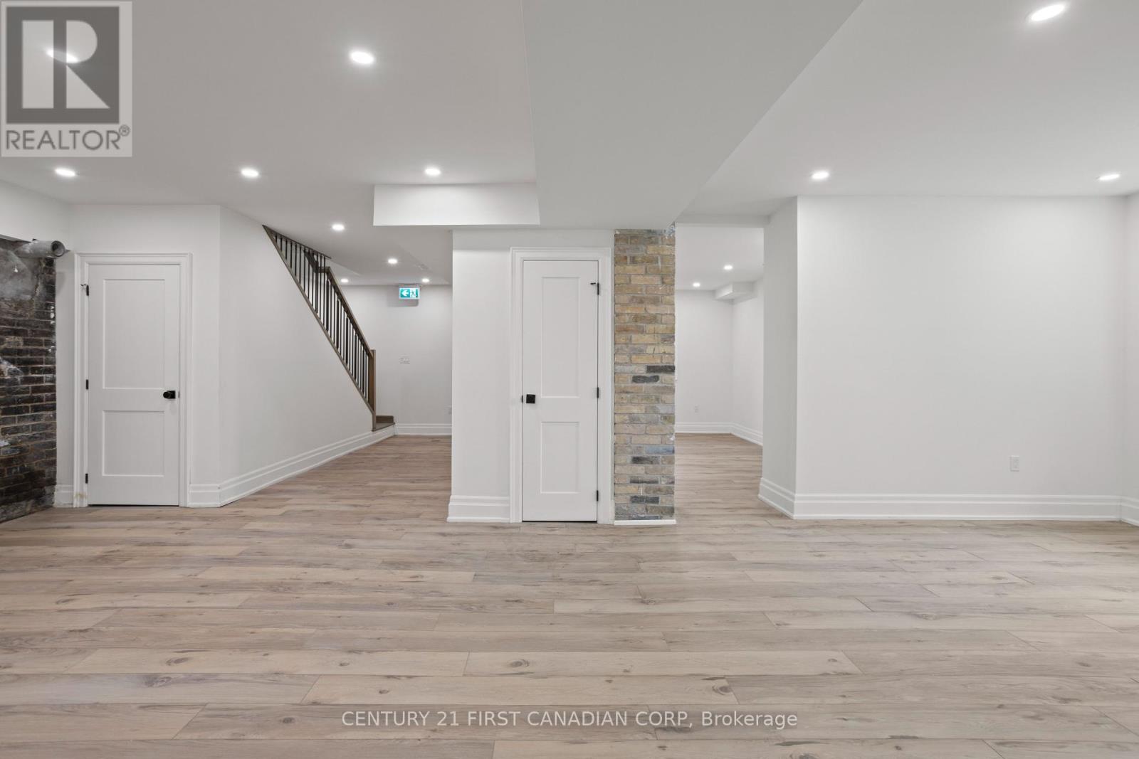 753 Richmond Street, London East, Ontario  N6A 3H4 - Photo 15 - X12297002