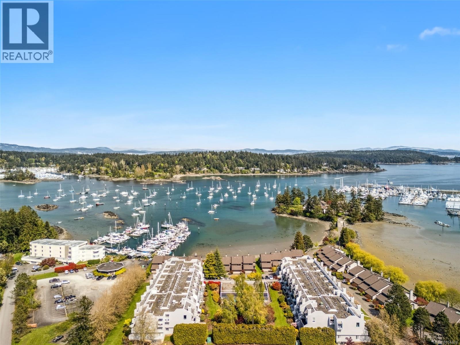 305 10461 Resthaven Dr, Sidney, British Columbia