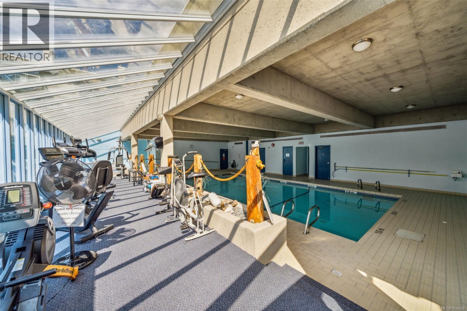 305 10461 Resthaven Dr, Sidney, British Columbia V8L 3H6 - Photo 30 - 1014424